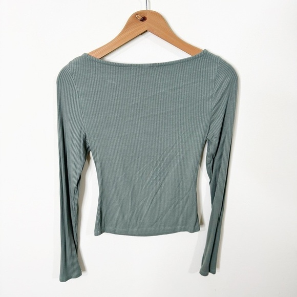 7 For All Mankind Green Ribbed Front Cutout Long Sleeves Top Size XS - Picture 5 of 6